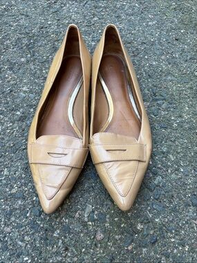 Coach Tabitha Pointed-Toe Women’s Flats in Tan Leather size 9